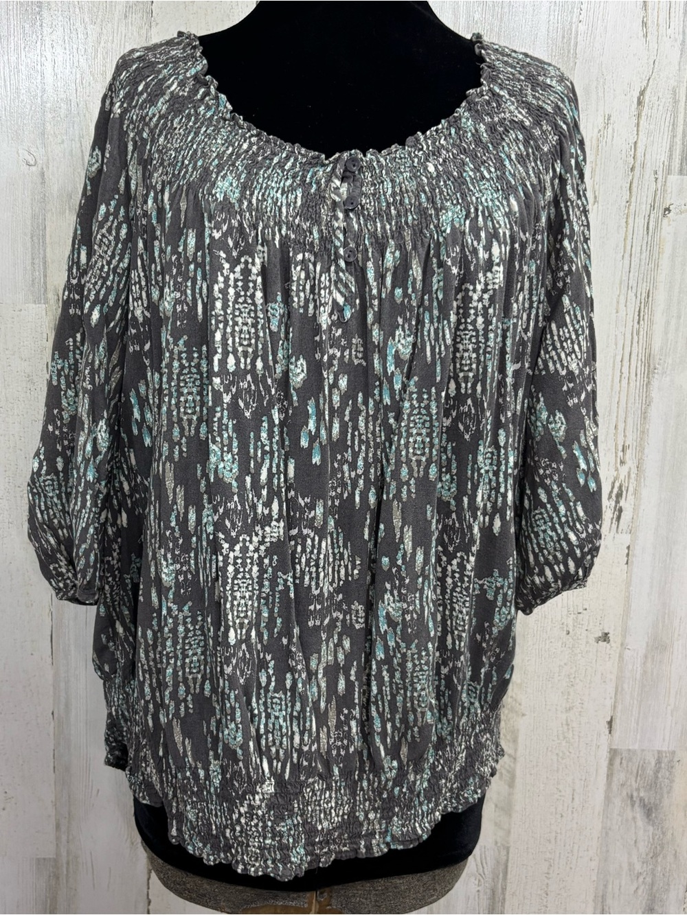 a.n.a. Plus Size Smocked Neck Gray & Green Printed Peasant Top